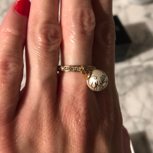 Guess Ring with Faux Pearl - Picture 4 of 6